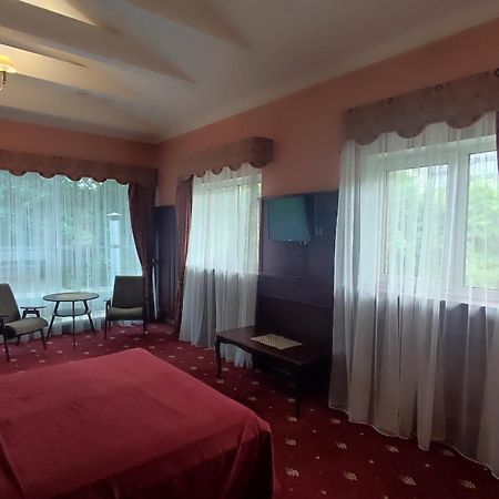 Hotel Aqvium Dnipro Exterior foto